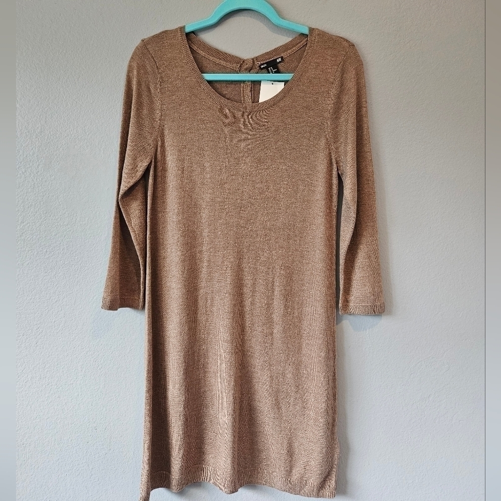 NWT H&M Basics Sweater  Knit Dress Button Back Women's Size M